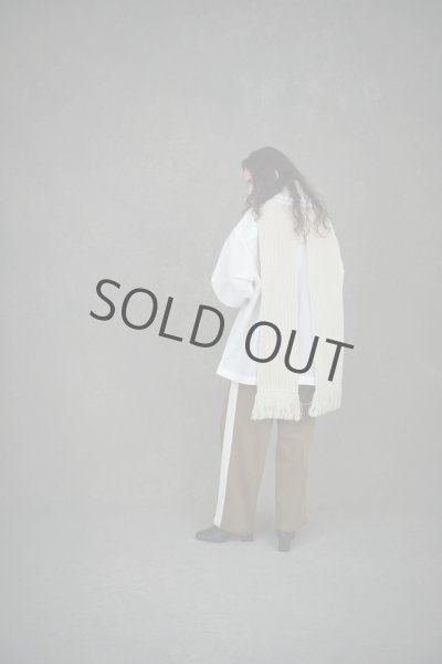 画像2: TAUPE/HARF TILDEN NECK WARMER (BEIGE) (2)